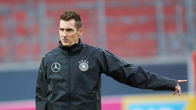 Beim DFB-Team durfte Miroslav Klose als Trainer reinschnuppern.