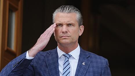 US-Verteidigungsminister Pete Hegseth hat angek&uuml;ndigt, die geplante Erschie&szlig;ung eines Attent&auml;ters &ouml;ffentlich stattfinden zu lassen. (Archivbild)