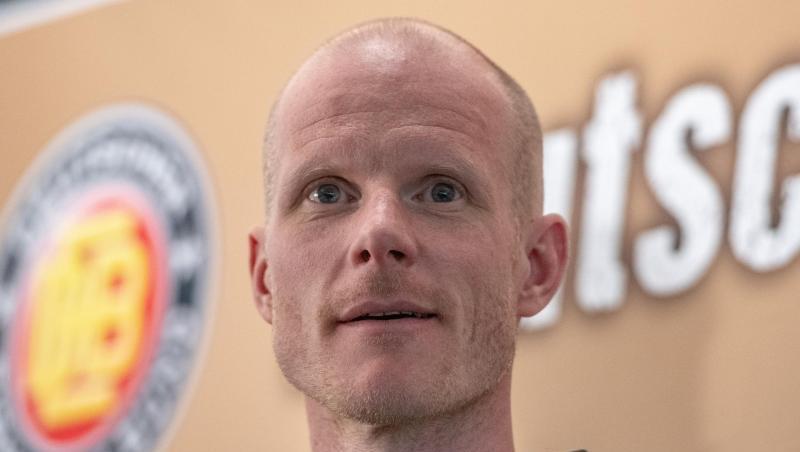 Toni Söderholm, Eishockey-Bundestrainer.