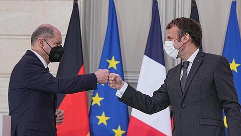 Bundeskanzler Olaf Scholz und Frankreichs Präsident Emmanuel Macron.