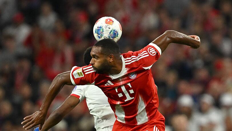 Auch defensiv hatten die Bayern, hier mit NeuzugangJonathan Tah, alles im Griff. Auch defensiv hatten die Bayern, hier mit NeuzugangJonathan Tah, alles im Griff.