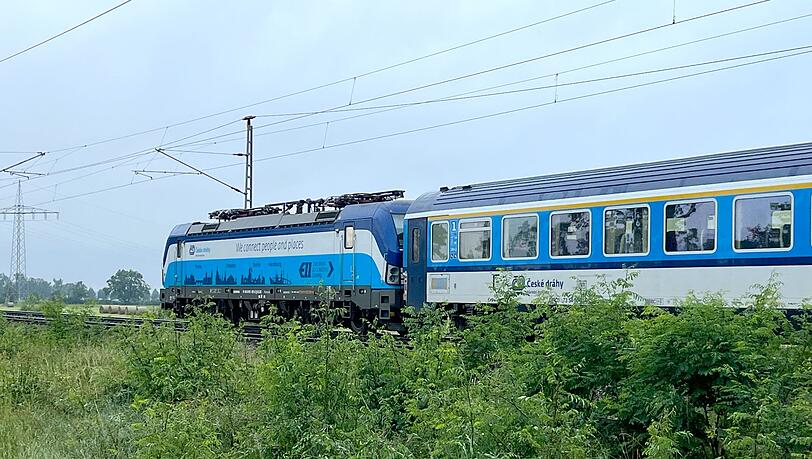 Den Zug f&uuml;r die neue Direktverbindung stellt die Tschechische Bahn ČD. (Archivbild)