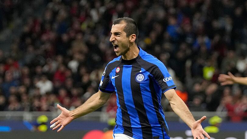 Inter Mailands Henrich Mchitarjan jubelt über seinen Treffer zum 2:0.