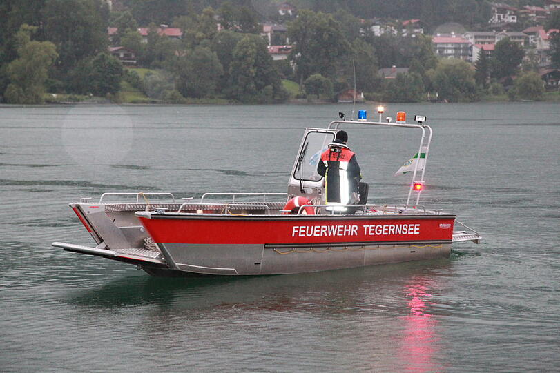 Feuerwehrboot auf dem Tegernsee (Symbolbild)