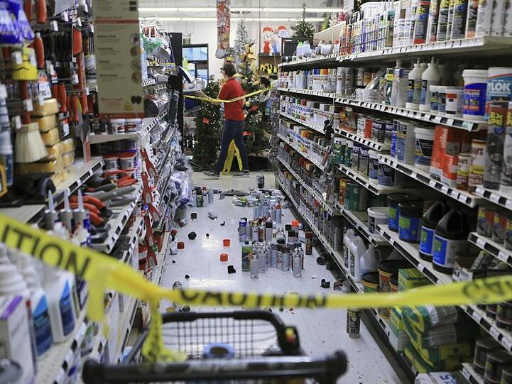 Das Erdbeben hat einen Baumarkt in Anchorage kräftig durchgeschüttelt.