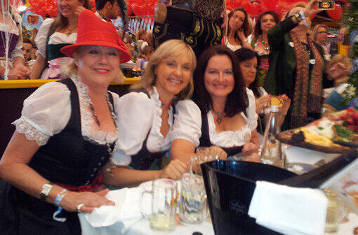 Modemacherin Susanne Wiebe, Justizministerin Beate Merk, Ministergattin Miriam Spaenle