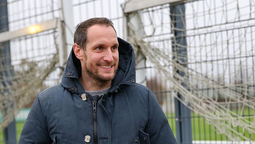 Sportdirektor Stephan Fürstner verabschiedete drei Profis.