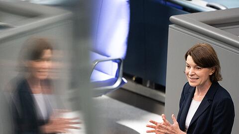 Klare Worte von der CSU-Bundestagsabgeordneten Emmi Zeulner: Teile der GKV-Sparpl&auml;ne von Gesundheitsministerin Nina Warken (CDU) widersprechen "jedem Gerechtigkeitsempfinden". (Archivbild)