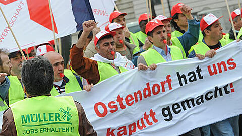 . . . obwohl am Donnerstagmorgen 350 Mitarbeiter von Müller-Brot in München gegen ihren Chef demonstrierten.