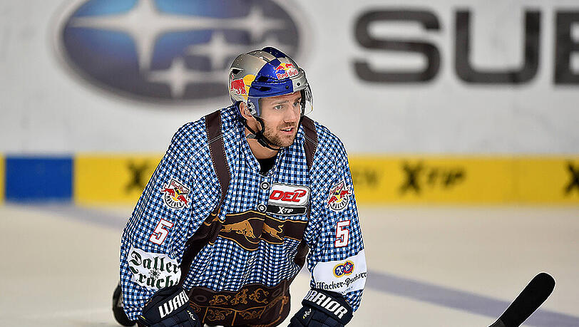 Nationalspieler Felix Schütz kam Anfang der Saison zum EHC.
