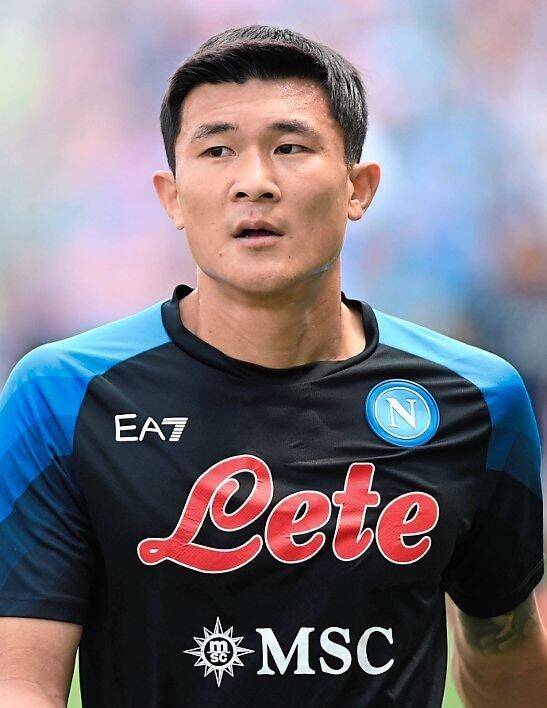 Neuzugang Kim Minjae unterschreibt beim FC Bayern bis 2028