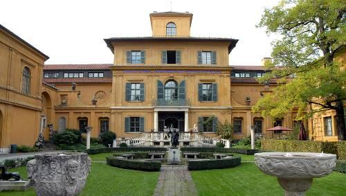 Wird aufwändig saniert: das Lenbachhaus. Wird aufwändig saniert: das Lenbachhaus.
