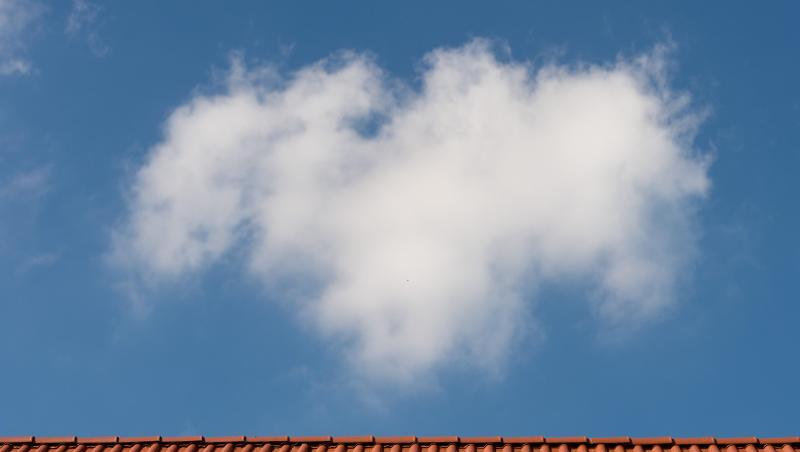 Im sehr sonnenreichen Juni war die Photovoltaik erstmals die stärkste Energiequelle gewesen. Im sehr sonnenreichen Juni war die Photovoltaik erstmals die stärkste Energiequelle gewesen.