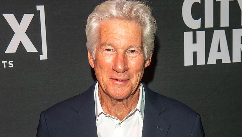 Superstar Richard Gere soll angeblich eine Abmachung gebrochen haben.