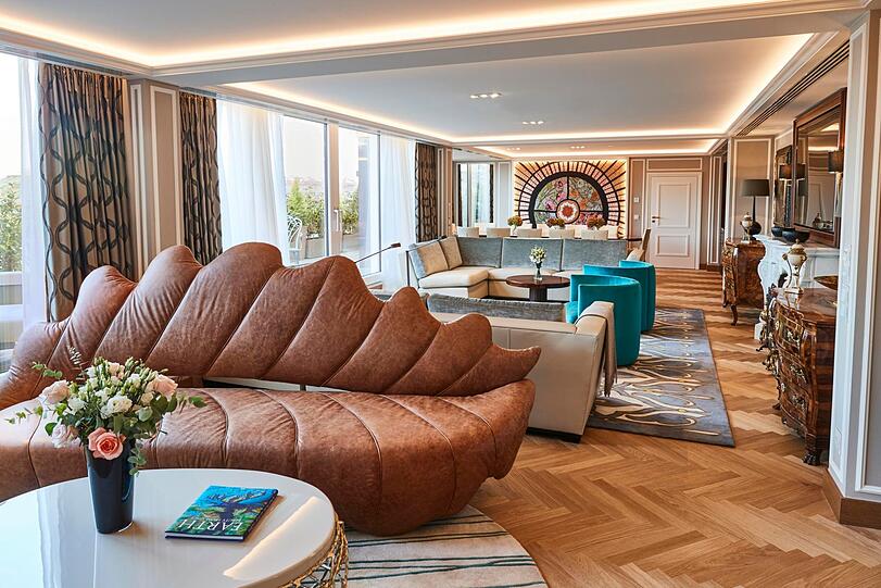 Ein Sofa, das wie ein Blatt aussieht &ndash; individuell!