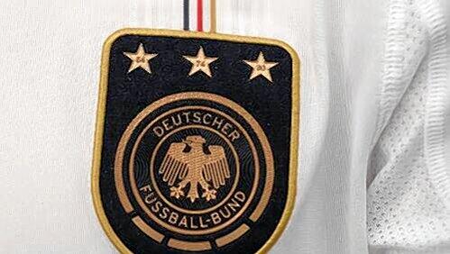 Drei Sterne führt der DFB im Wappen, seit dem letzten WM-Sieg vor 20 Jahren. Wann wohl der nächste dazu kommen wird?