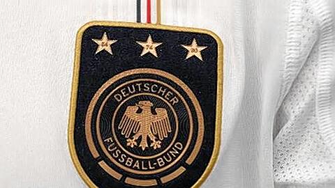 Drei Sterne führt der DFB im Wappen, seit dem letzten WM-Sieg vor 20 Jahren. Wann wohl der nächste dazu kommen wird?