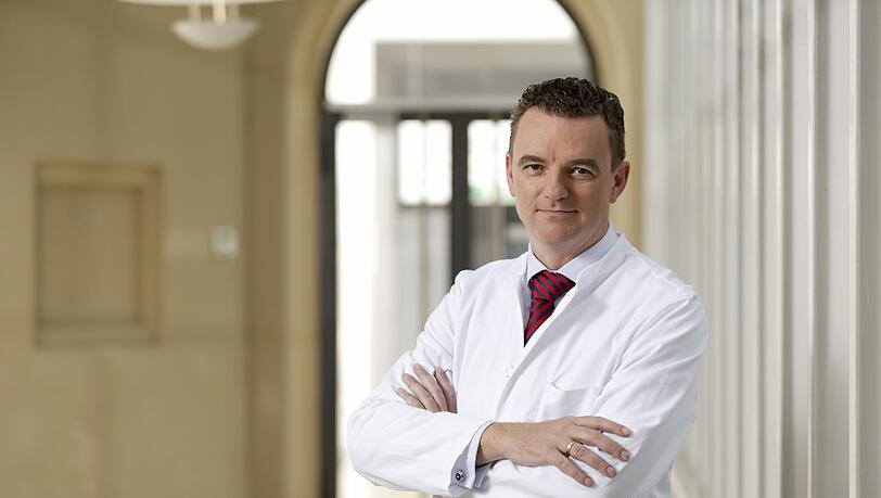 Chefarzt der Klinik für Hämatologie, Onkologie, Immunologie, Palliativmedizin, Infektiologie und Tropenmedizin am Klinikum Schwabing: Professor Clemens-Martin Wendtner. Chefarzt der Klinik für Hämatologie, Onkologie, Immunologie, Palliativmedizin, Infektiologie und Tropenmedizin am Klinikum Schwabing: Professor Clemens-Martin Wendtner.