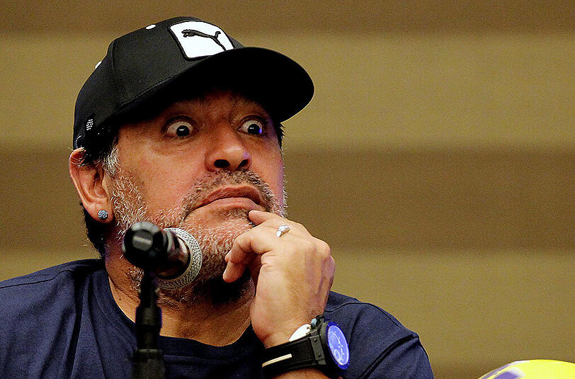 Sollte Prinz Ali bin al-Hussein der neue FIFA-Präsident werden, könnte sich die argentinische Fußball-Legende Diego Armando Maradona im Amt des Vize-Präsidenten vorstellen.