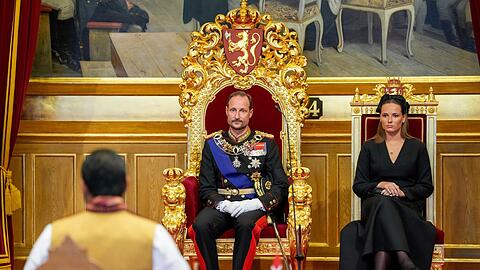Der neue norwegische K&ouml;nig spricht &uuml;ber die Trauer nach dem Tod seines Vaters K&ouml;nig Harald V. (Archivbild).