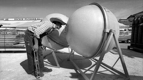 Nur ein Mal waren sie am Start: Container f&uuml;r Wei&szlig;bier ("Wei&szlig;bierbomben")