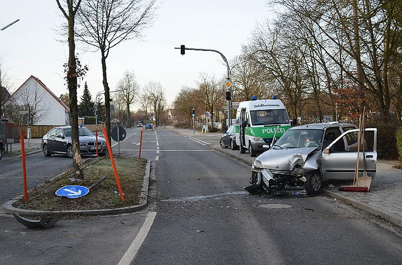 Am Fiat entstand bei dem Unfall in Oberschleißheim Totalschaden.