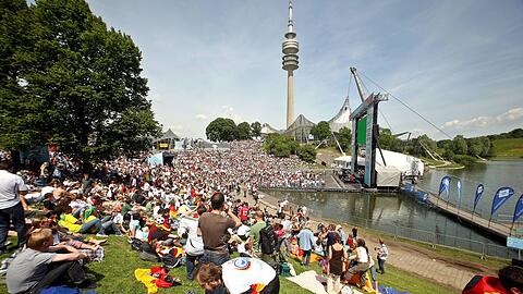 120 Quadratmeter Bild: Ähnlich wie bei der WM 2006 soll der Olympiapark während der Heim-EM ein Anlaufpunkt für Fans werden.