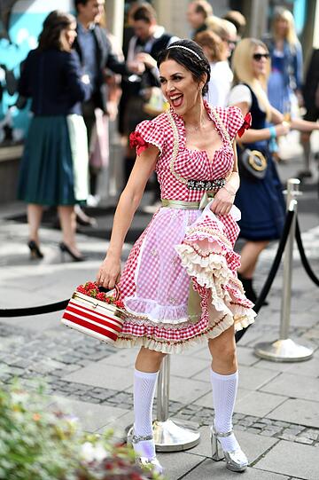 Top: Kleinkariert? Großartig: Viktoria Lauterbach bei Tiffany.