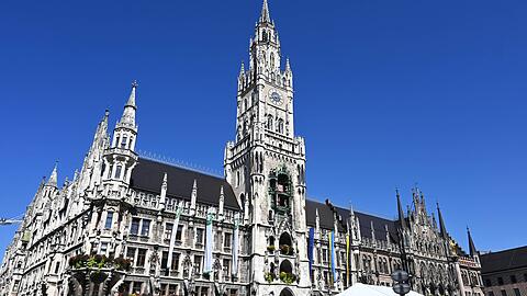 Im  Münchner Rathaus wird das Geld knapp.