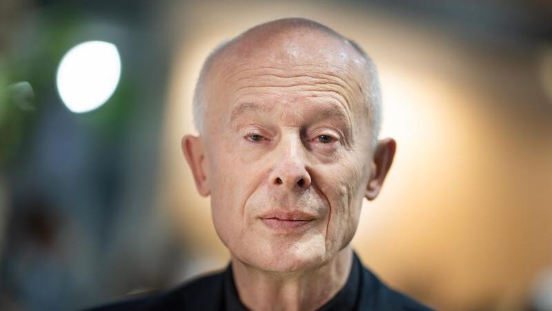 Hans Joachim Schellnhuber ist Klimaforscher und Gründer des Potsdam-Instituts für Klimafolgenforschung. Hans Joachim Schellnhuber ist Klimaforscher und Gründer des Potsdam-Instituts für Klimafolgenforschung.