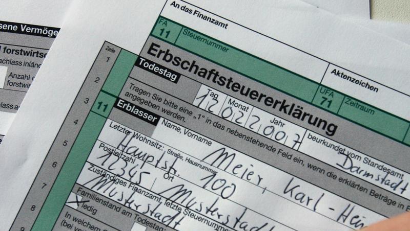 Noch ist der Polit-Streit um die Erbschaftsteuerreform nicht beigelegt. (Symbolbild) Noch ist der Polit-Streit um die Erbschaftsteuerreform nicht beigelegt. (Symbolbild)
