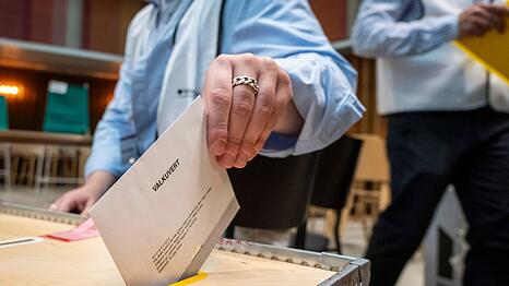 Acht Millionen Menschen waren zur Wahl aufgerufen.