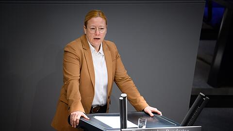 Im Bundestag argumentierte SPD-Frakionsvize Dagmar Schmidt f&uuml;r das Gesetz.