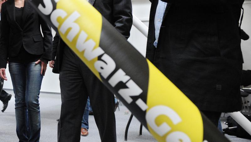 Schwarz-gelbes Warnband - zum Zustand der Koalition? Schwarz-gelbes Warnband - zum Zustand der Koalition?