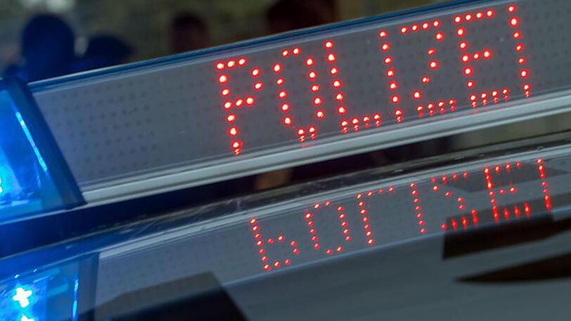Wegen Ruhestörung und Beleidigung ist ein Betrunkener in Polizeigewahrsam genommen worden. (Symbolfoto)