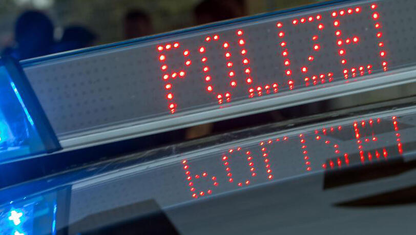Wegen Ruhestörung und Beleidigung ist ein Betrunkener in Polizeigewahrsam genommen worden. (Symbolfoto) Wegen Ruhestörung und Beleidigung ist ein Betrunkener in Polizeigewahrsam genommen worden. (Symbolfoto)