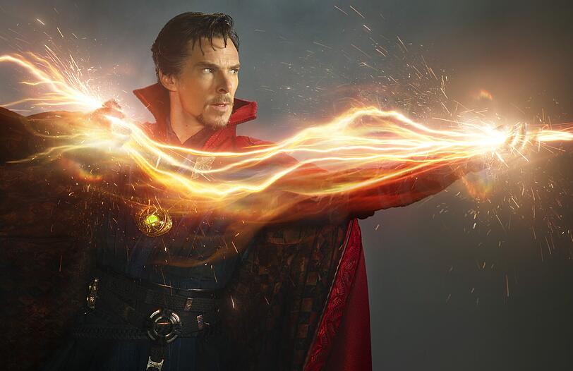 Der Arzt Doctor Strange (Benedict Cumberbatch) wirkt auch jenseits der Schulmedizin.