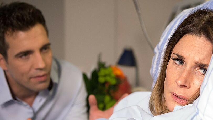 Eva will ihre Ehe mit Till retten und weist Sascha klar ab, doch Sascha will sie nicht aufgeben... Eva will ihre Ehe mit Till retten und weist Sascha klar ab, doch Sascha will sie nicht aufgeben...