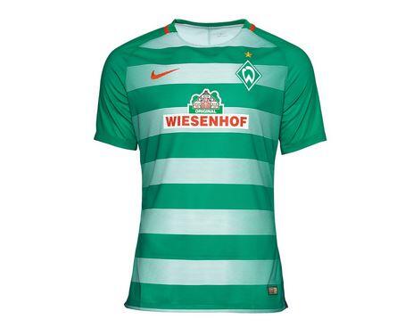 "Grün-Weiß ein Leben lang" heißt die Hymne von Werder Bremen. Da passen die Trikots ganz gut.