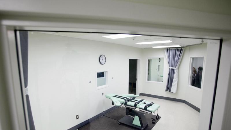 Hinrichtungskammer des San Quentin Gefängnis, in der mit Injektion Urteile vollstreckt werden. Hinrichtungskammer des San Quentin Gefängnis, in der mit Injektion Urteile vollstreckt werden.