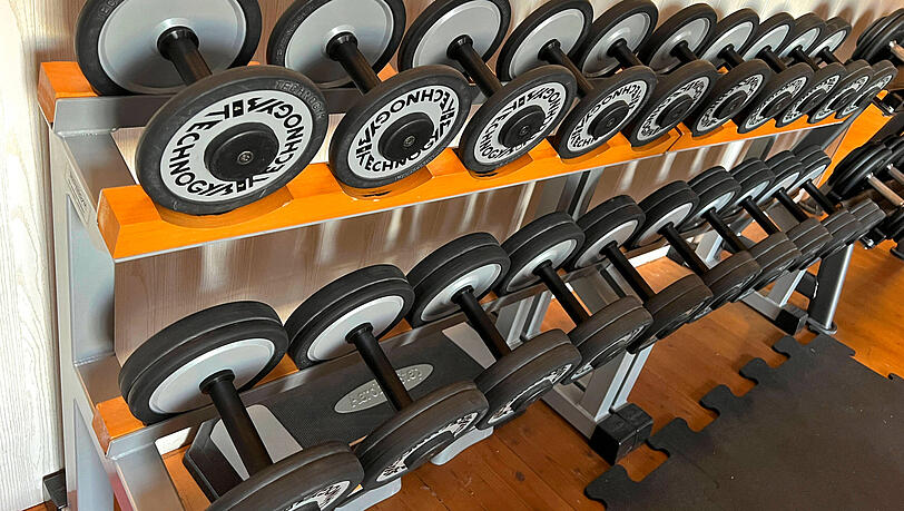 Gewichte heben, Ausdauer trainieren, vielleicht ein paar Kurse ausprobieren: Ein Teenager dachte, er h&auml;tte ein Probeabo abgeschlossen. Das Fitnessstudio sah das anders.