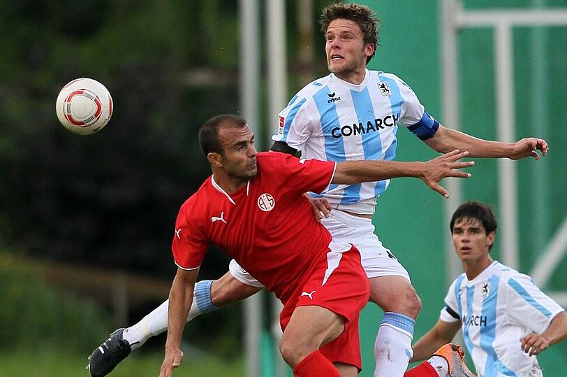 Letztes Spiel mit Trauerflor: 1860 gegen Antalyaspor im Sommer 2010
