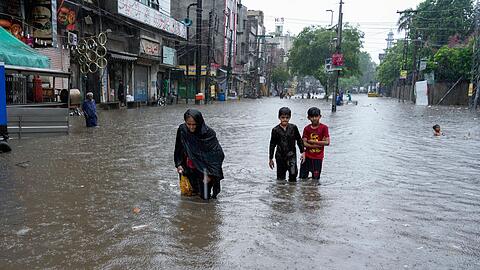 Der Monsun bringt in Pakistan starke Regenfälle mit sich.