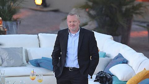 Stefan Raab stellt sich später als erwartet bei "Schlag den Raab" wieder einem Herausforderer