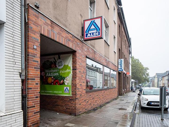 Die Verkaufsräume im Aldi-Stammhaus in Essen sollen nach einem Jahrhundert Lebensmittelhandel künftig anderweitig genutzt werden.