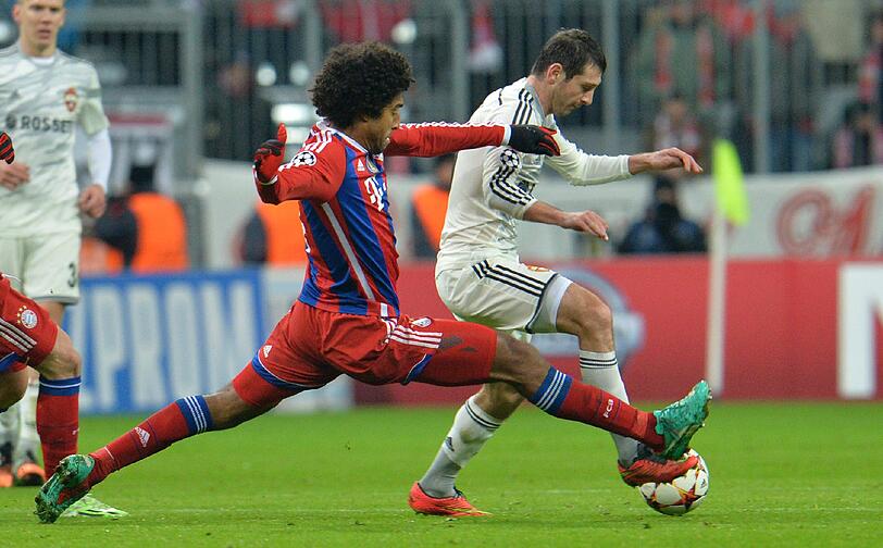 DANTE: NOTE 3

Hatte fast nichts zu tun, dann aber ein Abstimmungsproblem mit Boateng bei Moskaus einziger Chance. Sonst souverän, aber nicht auffällig.