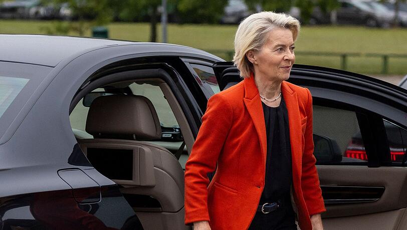 Das Flugzeug mit Ursula von der Leyen konnte am Ende sicher landen. (Archivbild)