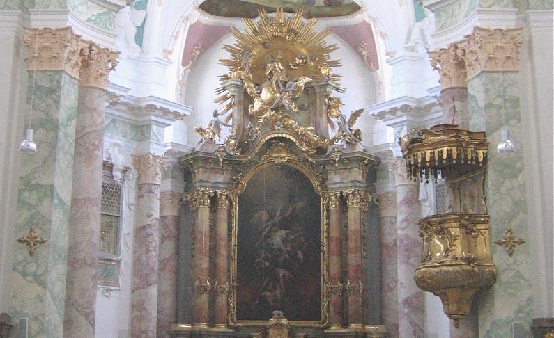 In St. Michael in Berg am Laim zeigt der Gospelchor der Pfarrei sein Können.