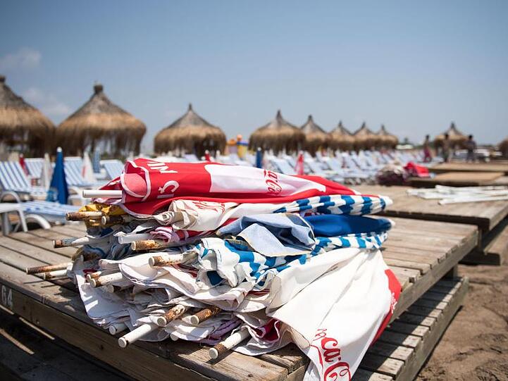 Die türkische Regierung erwartet, dass die Bundesregierung ihre weltweite Reisewarnung noch vor den Sommerferien auch für die Türkei aufhebt.