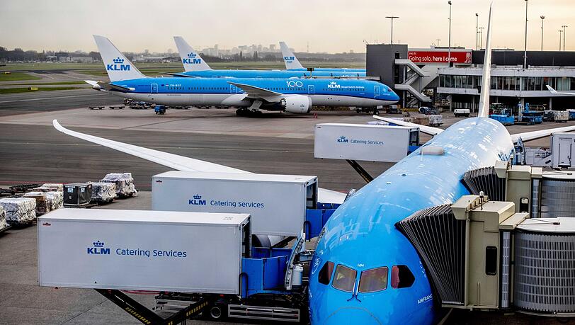 Wegen des Sturmtiefs wurde am Flughafen Schirphol viele Flüge gestrichen. (Archivfoto)